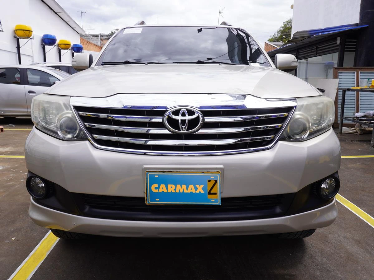 TOYOTA FORTUNER (FL) 2.7L 2700CC 4X4 2015