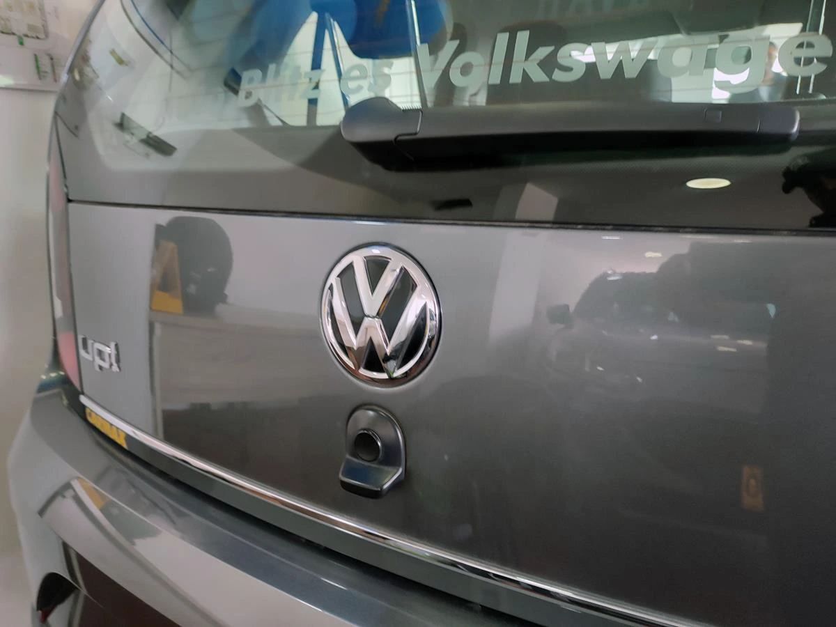 VOLKSWAGEN CROSS ABS 1000CC 2018