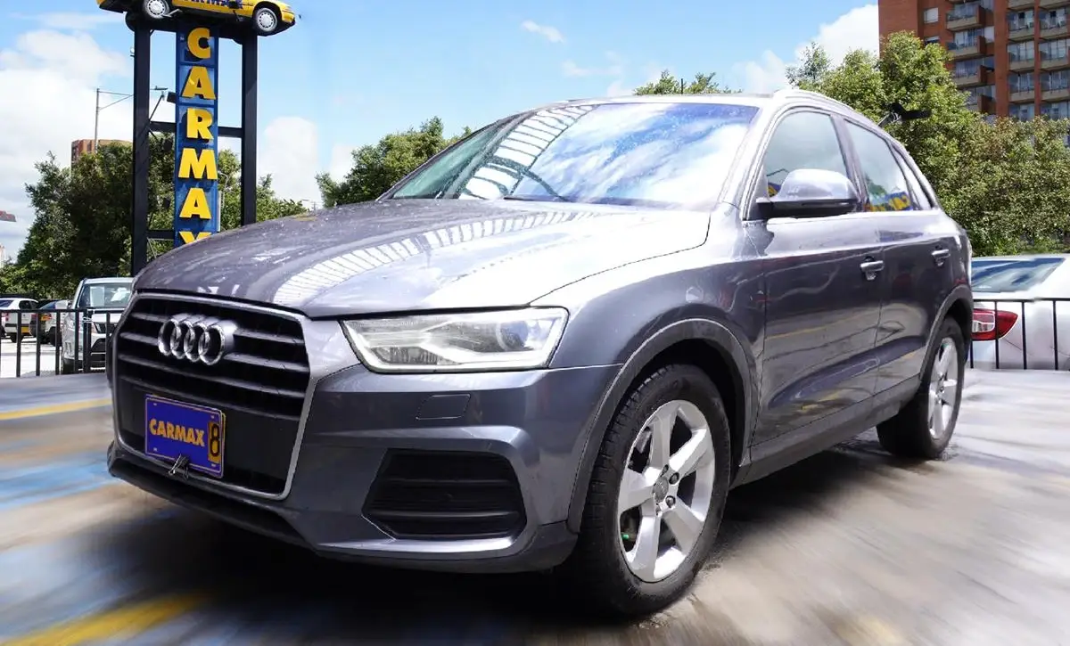 AUDI Q3 2.0 TFSI AMBITION