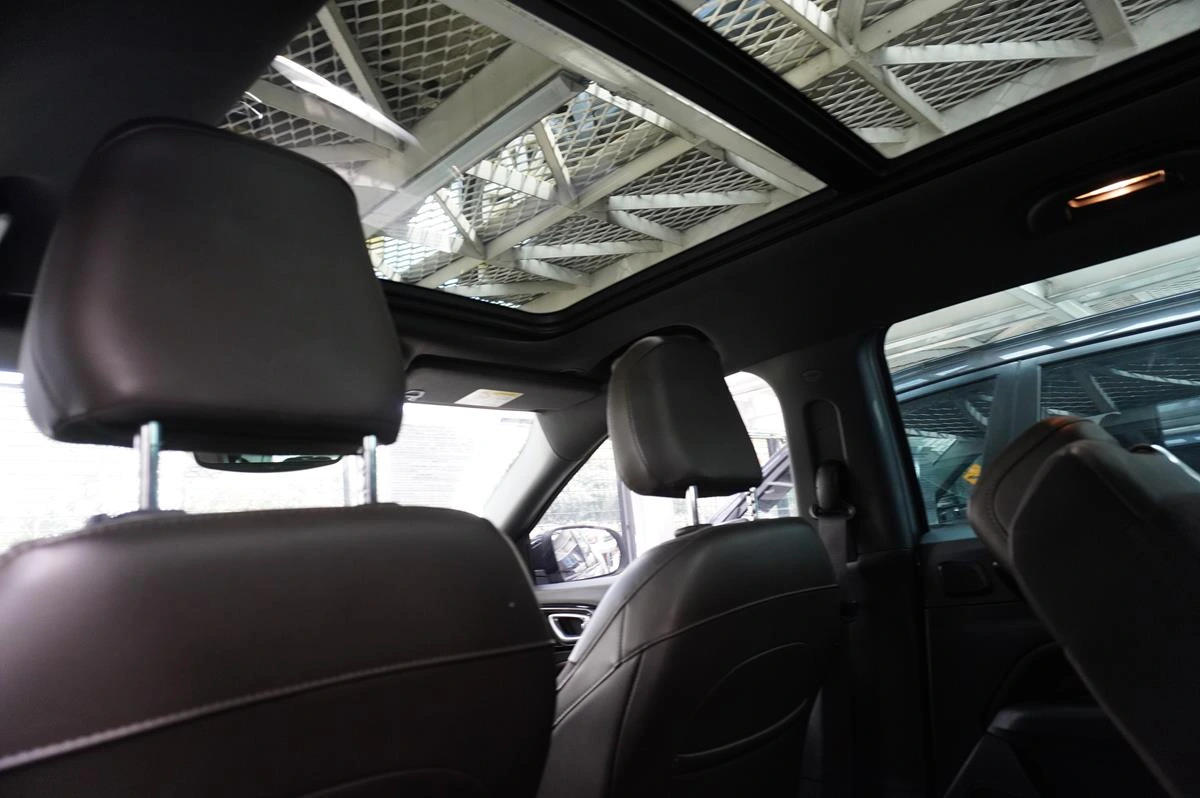 JEEP COMMANDER OVERLAND 1300CC 2023