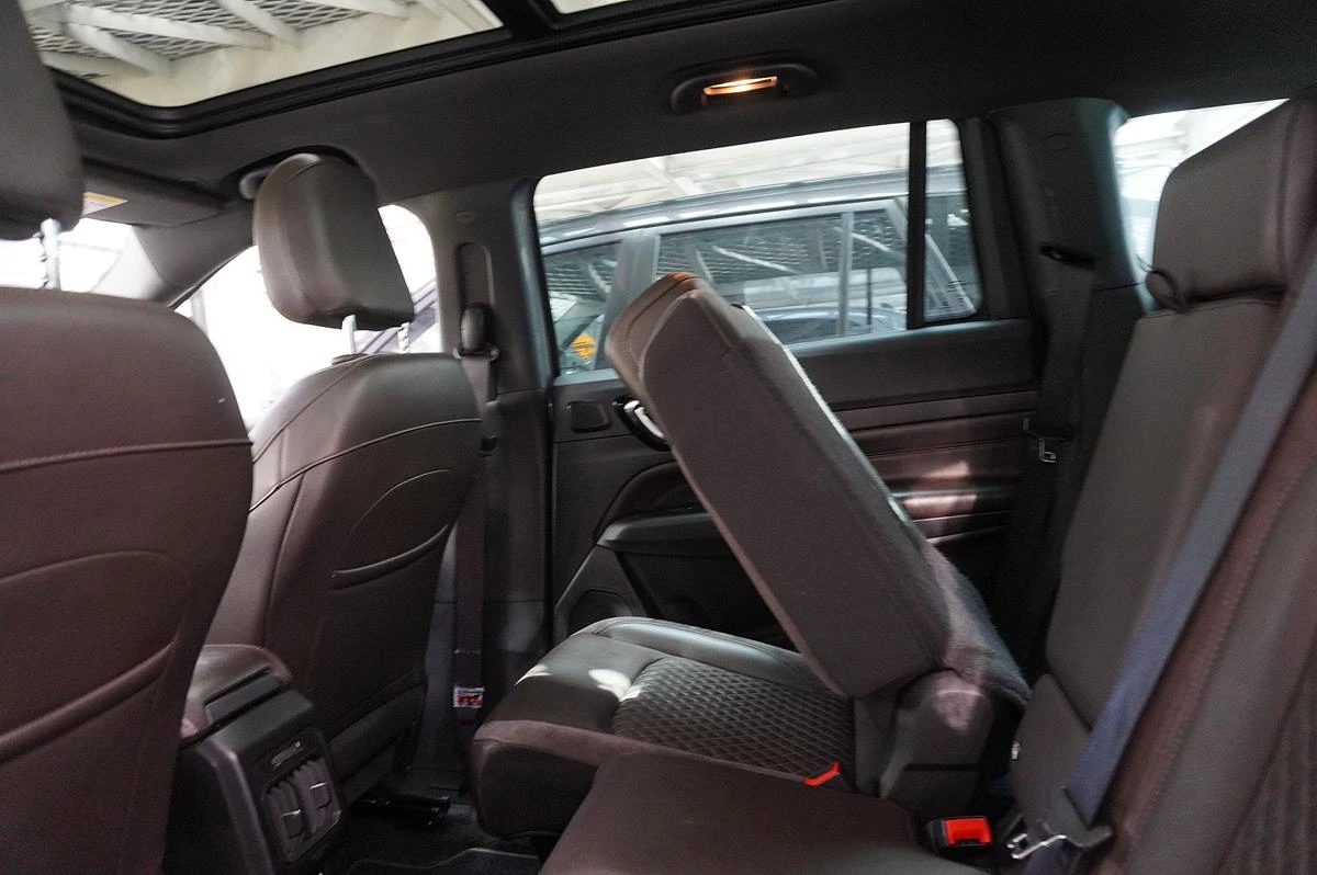 JEEP COMMANDER OVERLAND 1300CC 2023