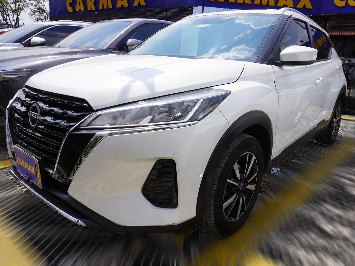 NISSAN KICKS SENSE 1600CC 2023