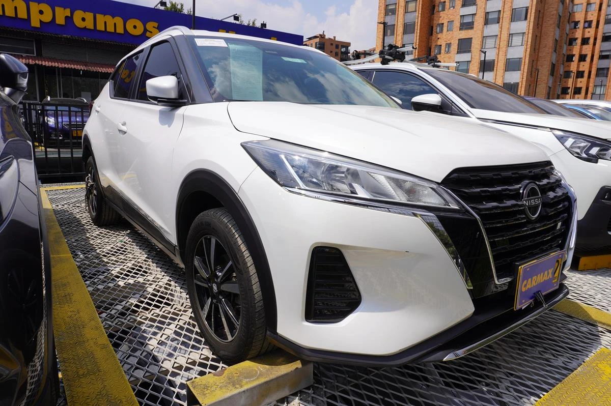 NISSAN KICKS SENSE 1600CC 2023