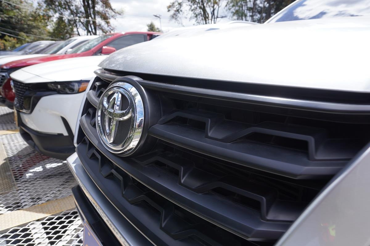 TOYOTA FORTUNER 2.8L SR 4X4 2022
