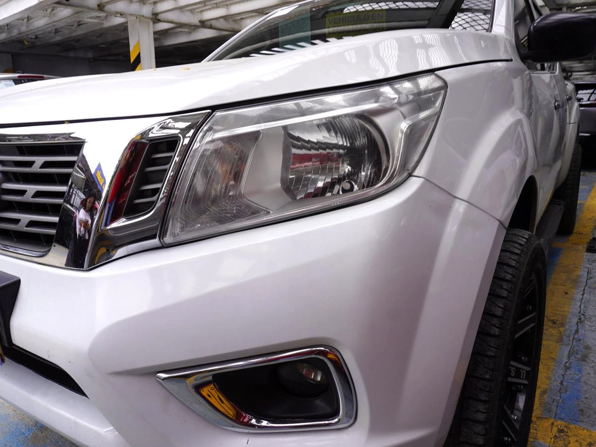 NISSAN NP300 FRONTIER 2500CC 4X2 ABS 2020