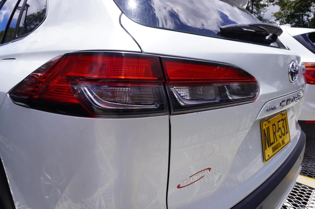 TOYOTA COROLLA CROSS SE-G HYBRID TP 1800CC 4X2 2025