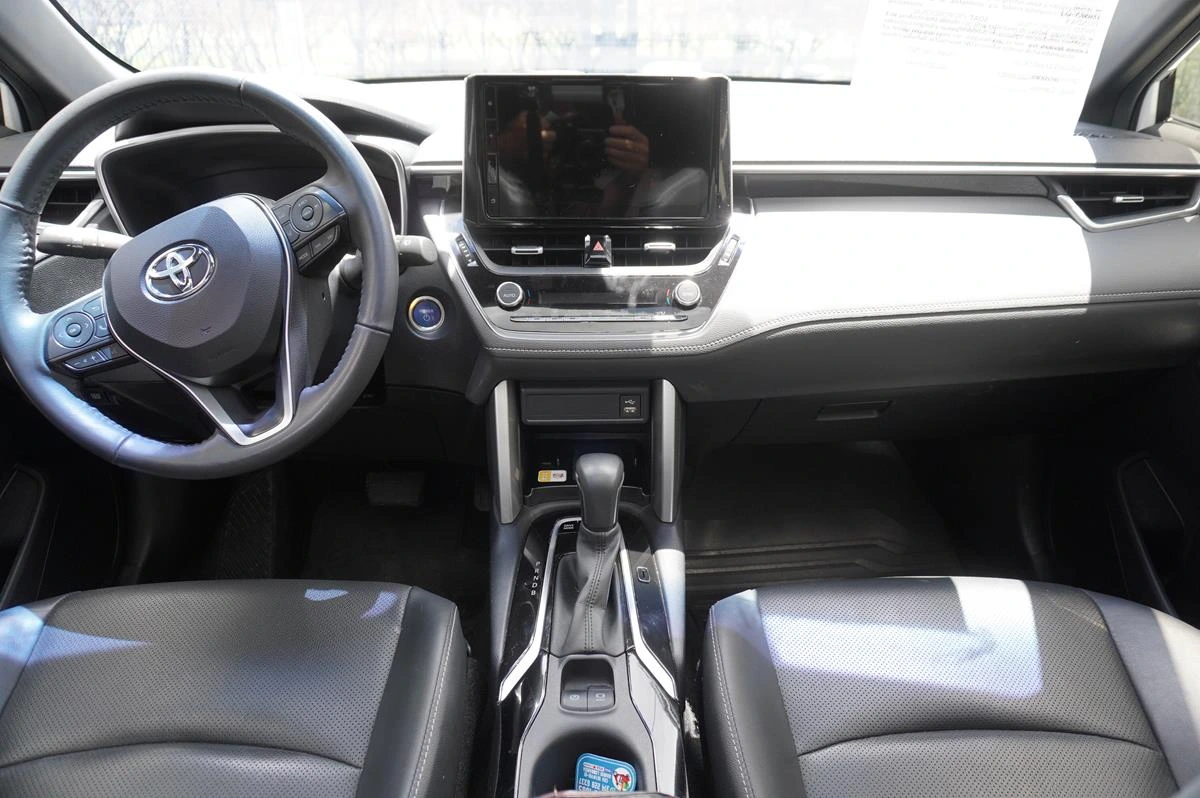 TOYOTA COROLLA CROSS SE-G HYBRID TP 1800CC 4X2 2025