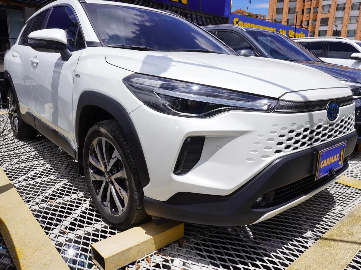 TOYOTA COROLLA CROSS SE-G HYBRID TP 1800CC 4X2 2025