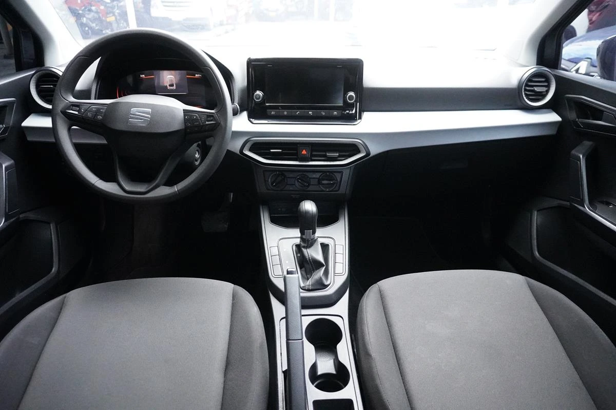 SEAT ARONA REFERENCE HI 1600CC 4X2 ABS 2024