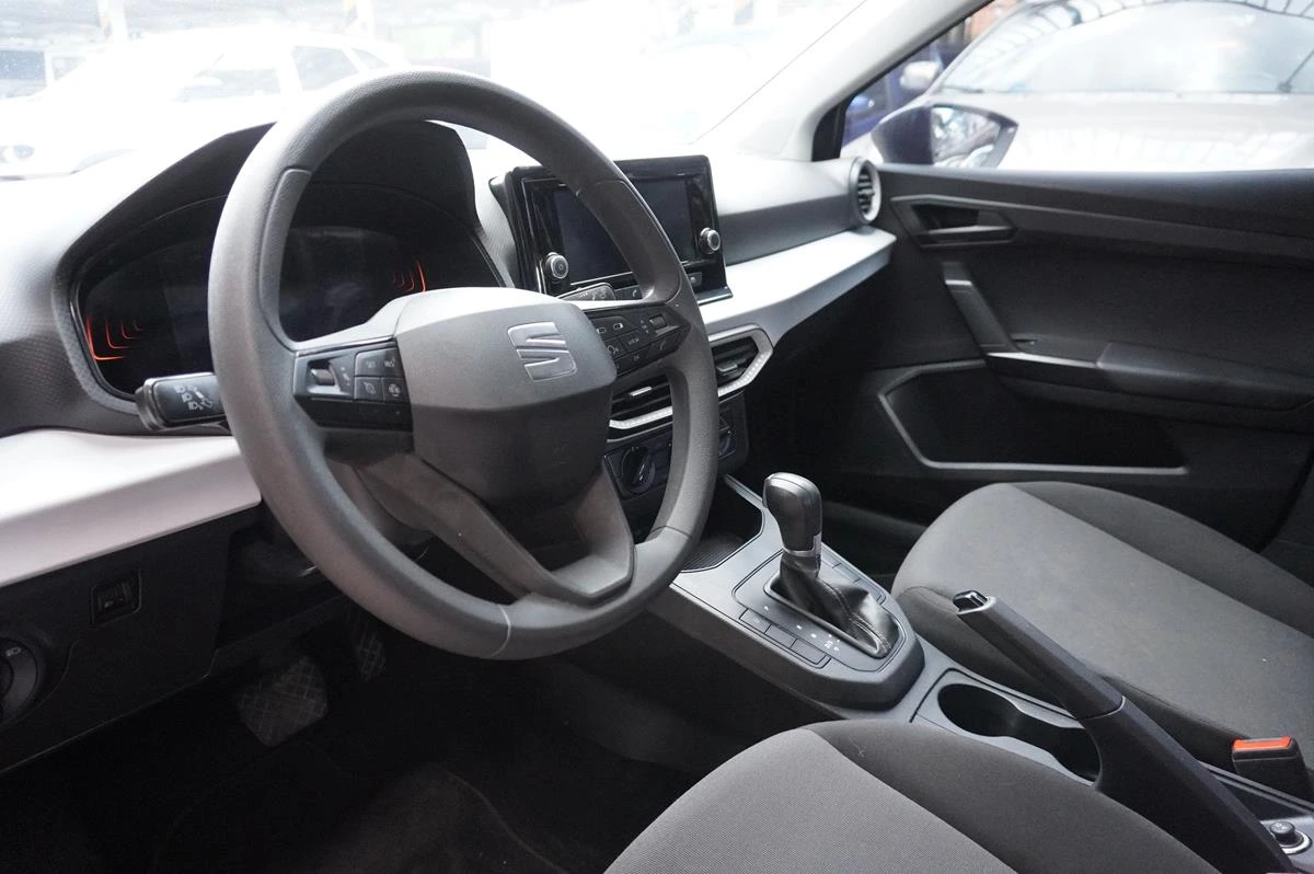 SEAT ARONA REFERENCE HI 1600CC 4X2 ABS 2024