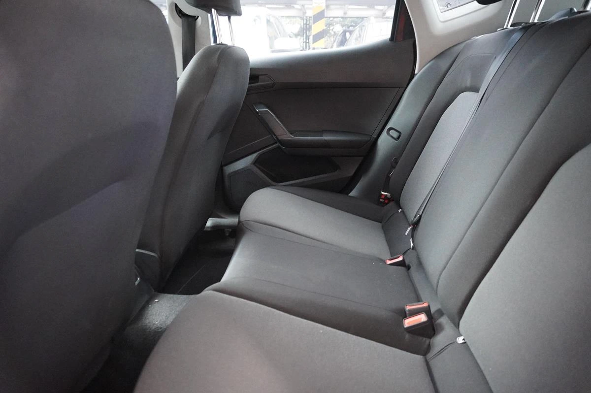 SEAT ARONA REFERENCE HI 1600CC 4X2 ABS 2024