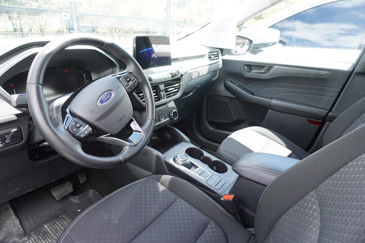FORD ESCAPE ACTIVE AT 2500CC 4X2 2025
