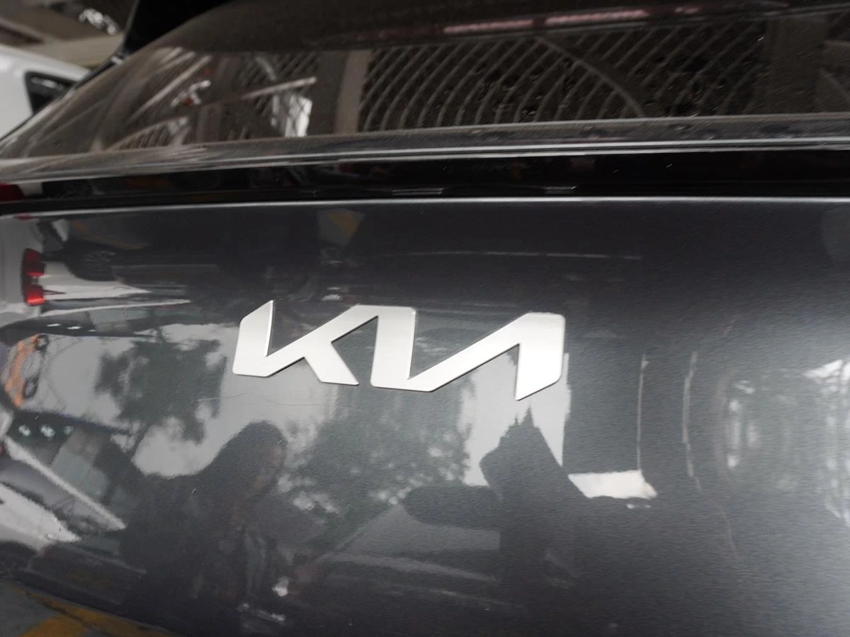 KIA SPORTAGE ZENITH HEV 1600CC 4X2 2026