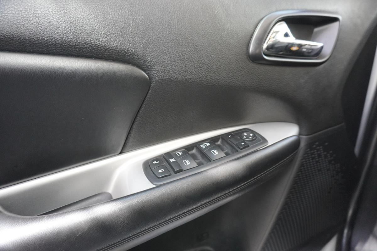 DODGE JOURNEY SE/EXPRESS 2400CC 2011