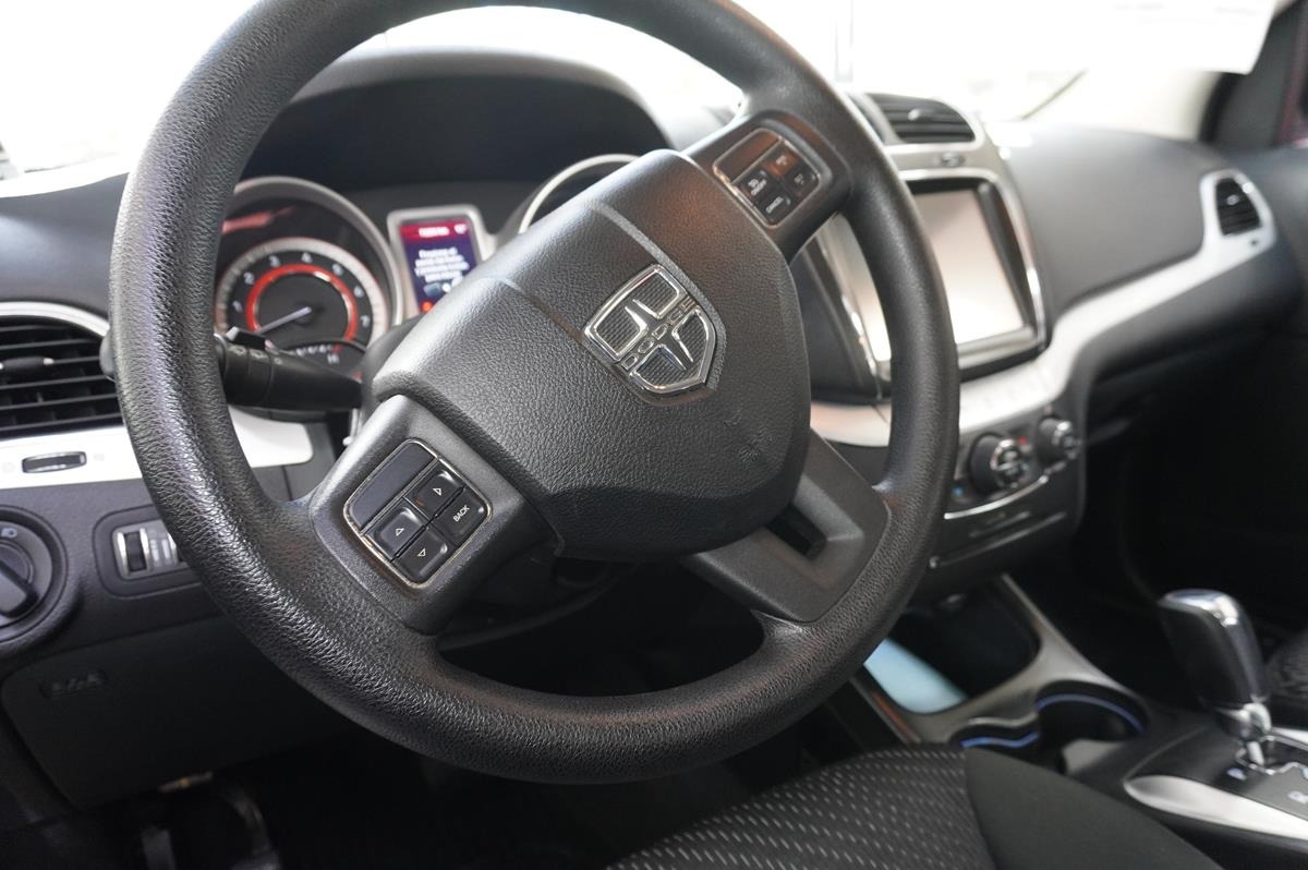 DODGE JOURNEY SE/EXPRESS 2400CC 2011