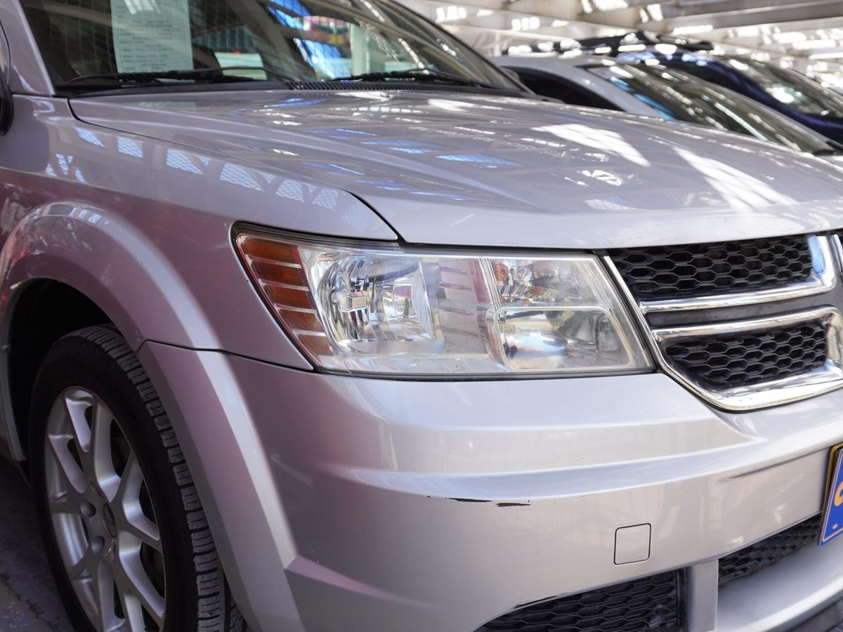 DODGE JOURNEY SE/EXPRESS 2400CC 2011