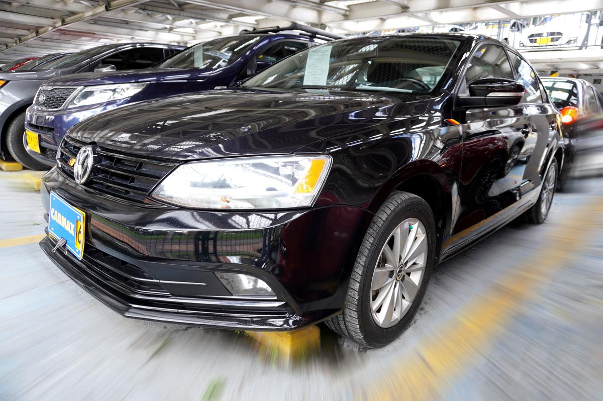 VOLKSWAGEN JETTA COMFORTLINE 2015