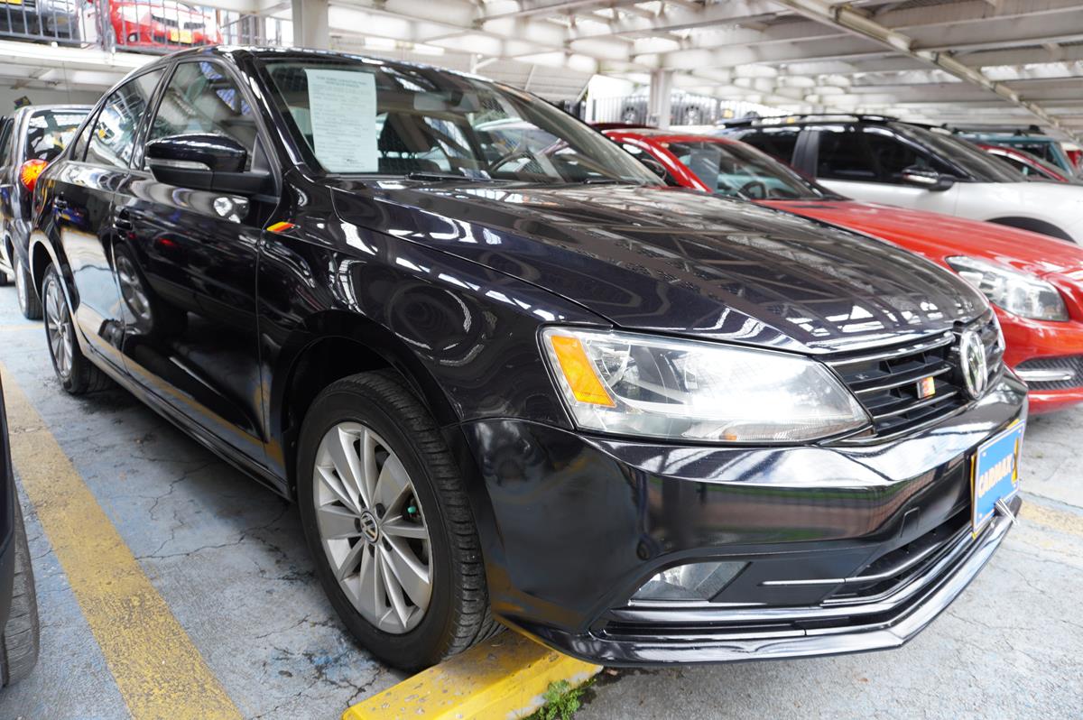 VOLKSWAGEN JETTA COMFORTLINE 2015