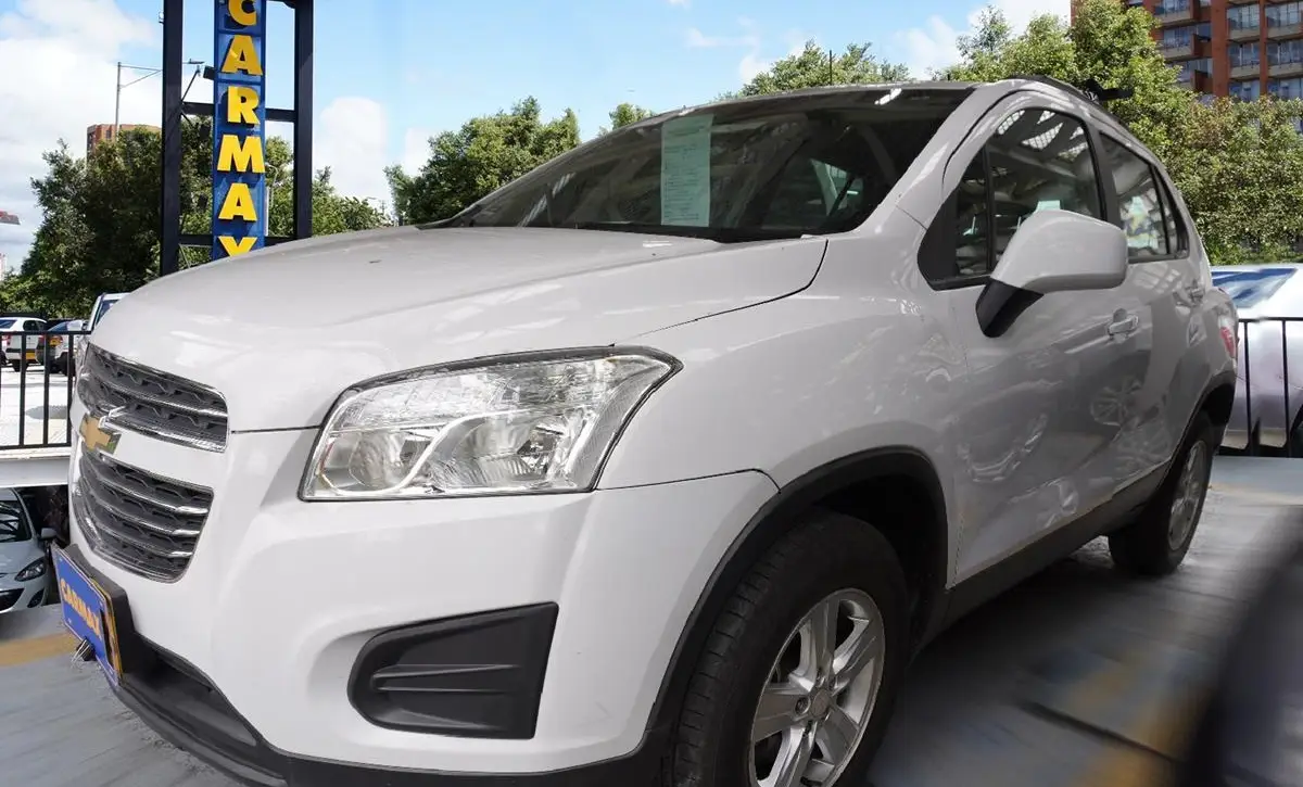 CHEVROLET TRACKER LS