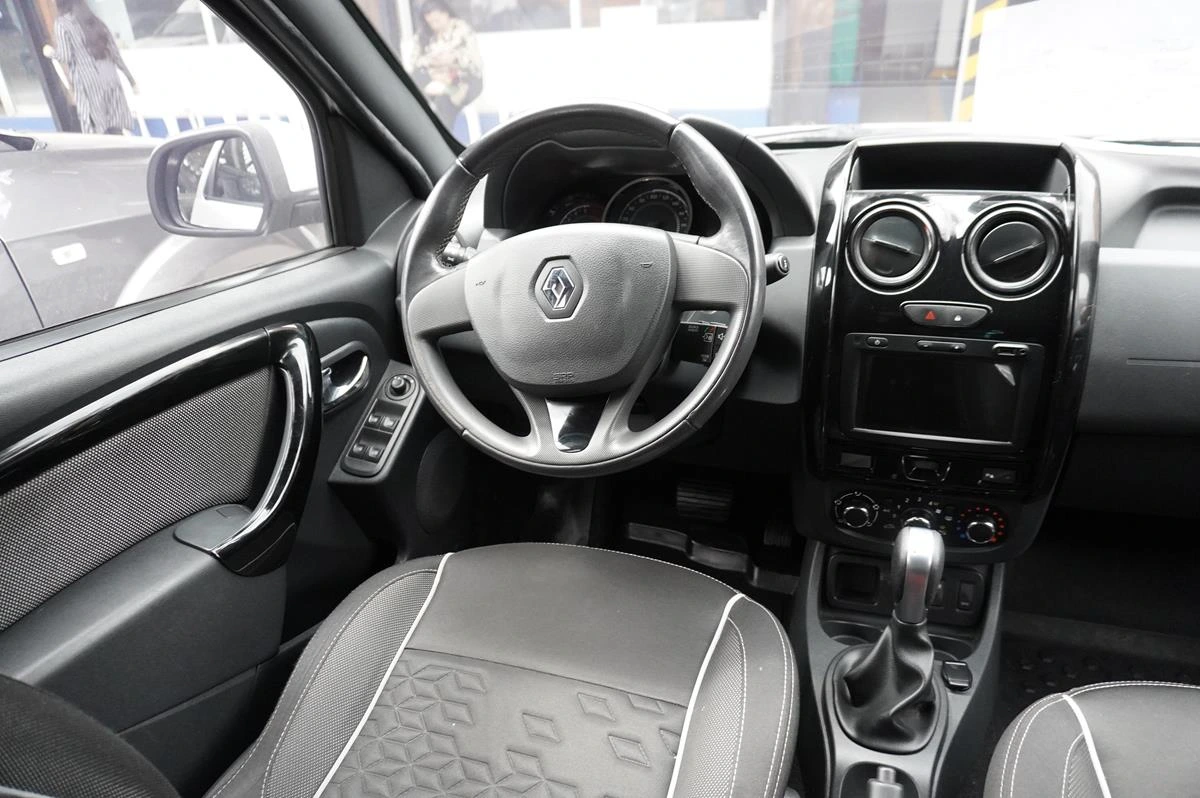 RENAULT DUSTER OROCH INTENS 2000CC 4X2 2022